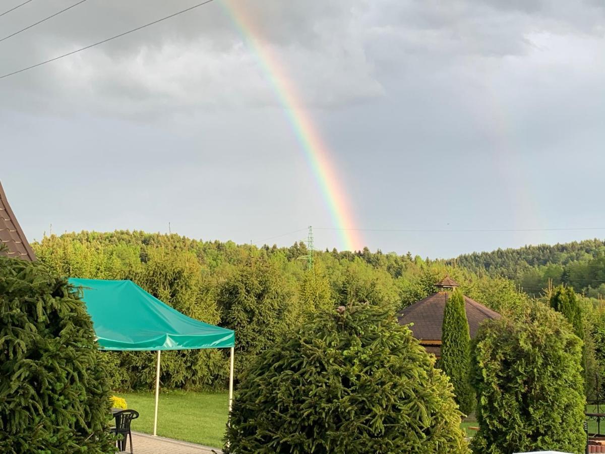 Domki Nad Stawem Uherce Uherce Mineralne Exteriör bild